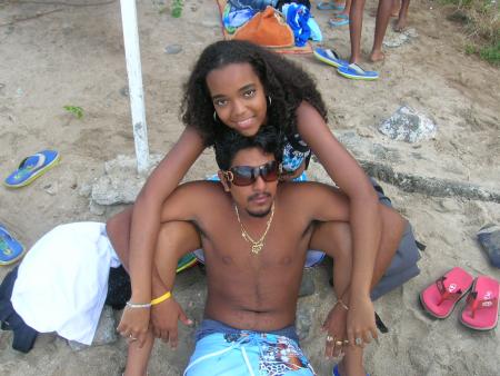 Kenny et une inconnue